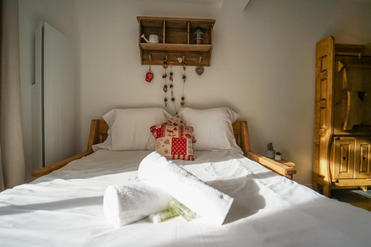 Le Petit Chalet - Cosy Studio In Lathuile For 2 People Εξωτερικό φωτογραφία
